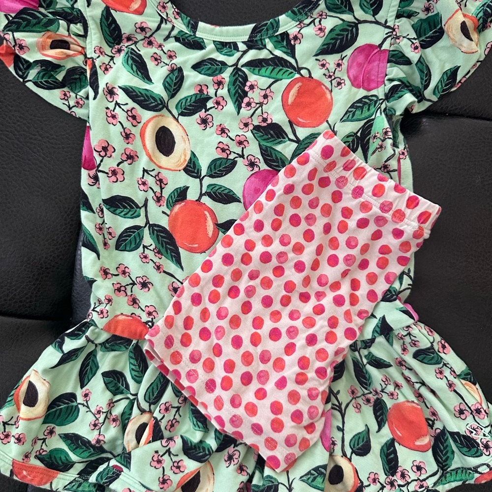 Muse Threads peplum top and shorts